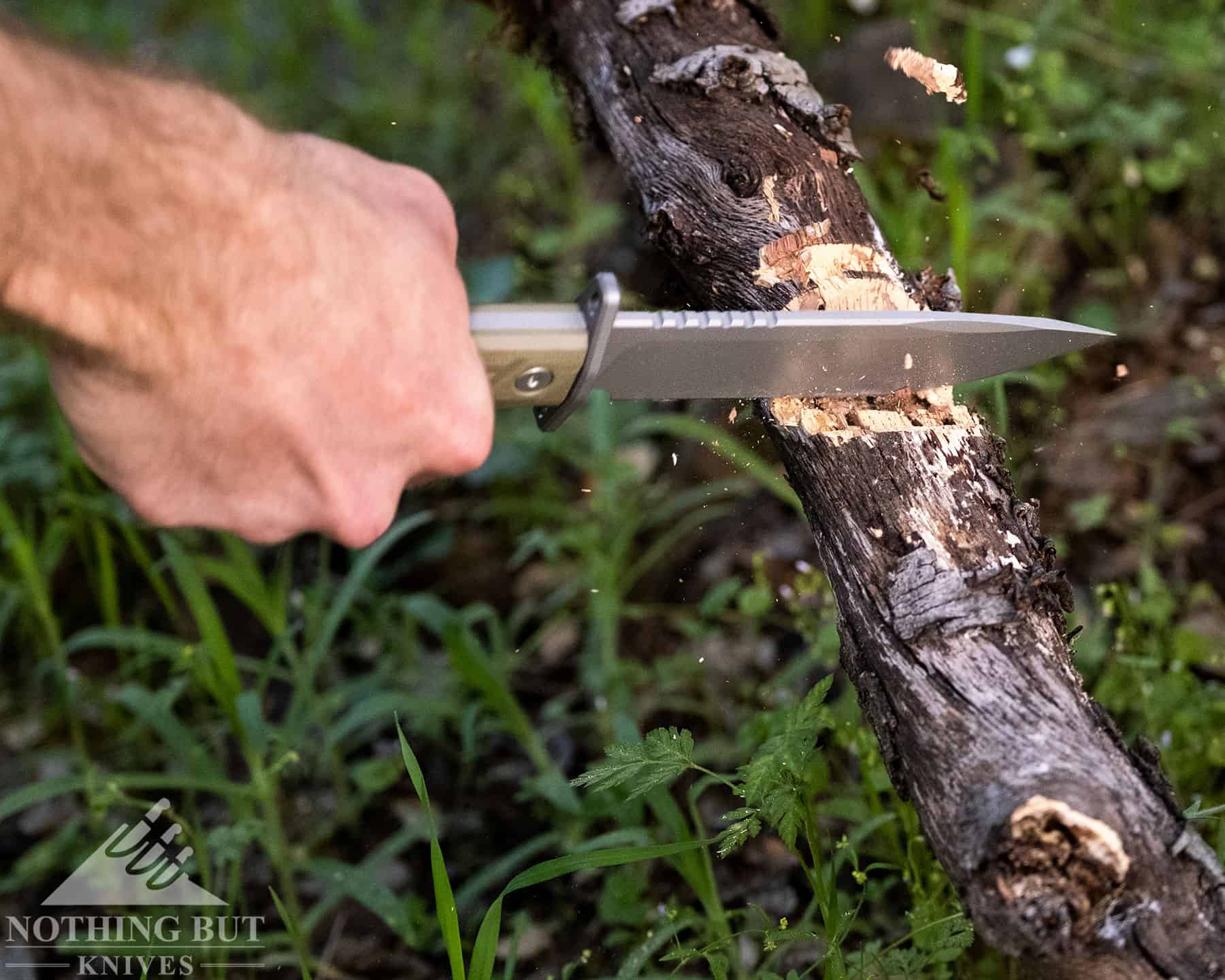 Zero Tolerance 0006 Review - Image 10 The good balance and easy grip handle of the Zero Tolerance 0006 make is a great chopping knife.