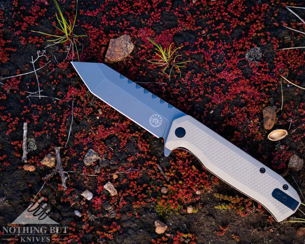 Off Grid Tactical Pocket Knife