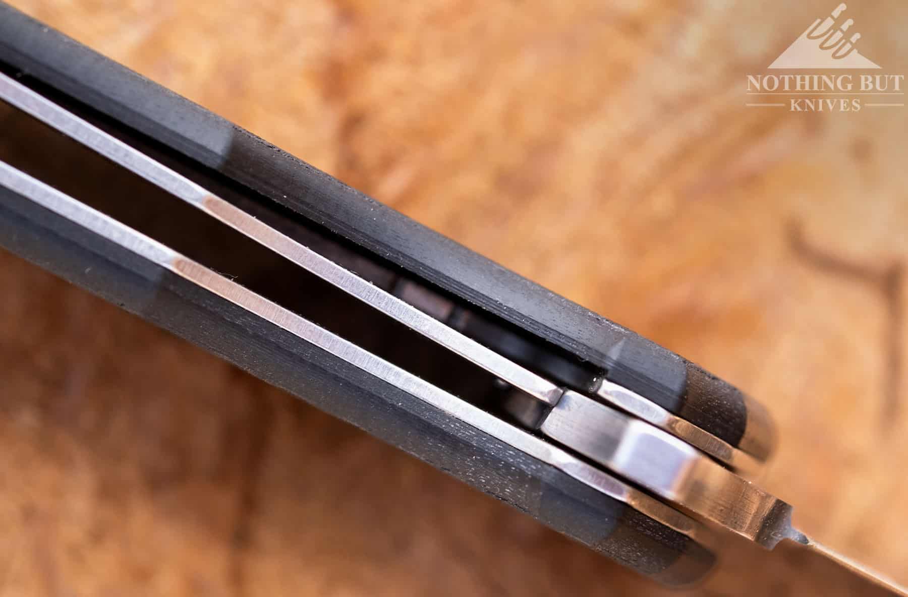 Ocaso Strategy Review - Image 9 The liner lock of the Ocaso Strategy has a rock-solid lock up.