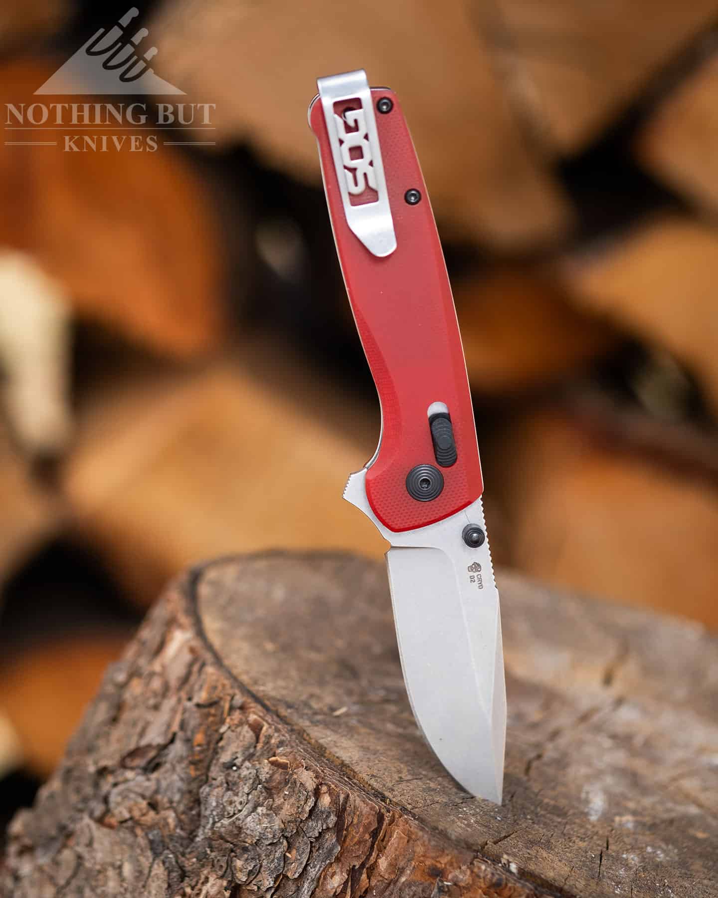The Cryo D2 steel blade of the Terminus XR is part of what makes this a great hard use knife.