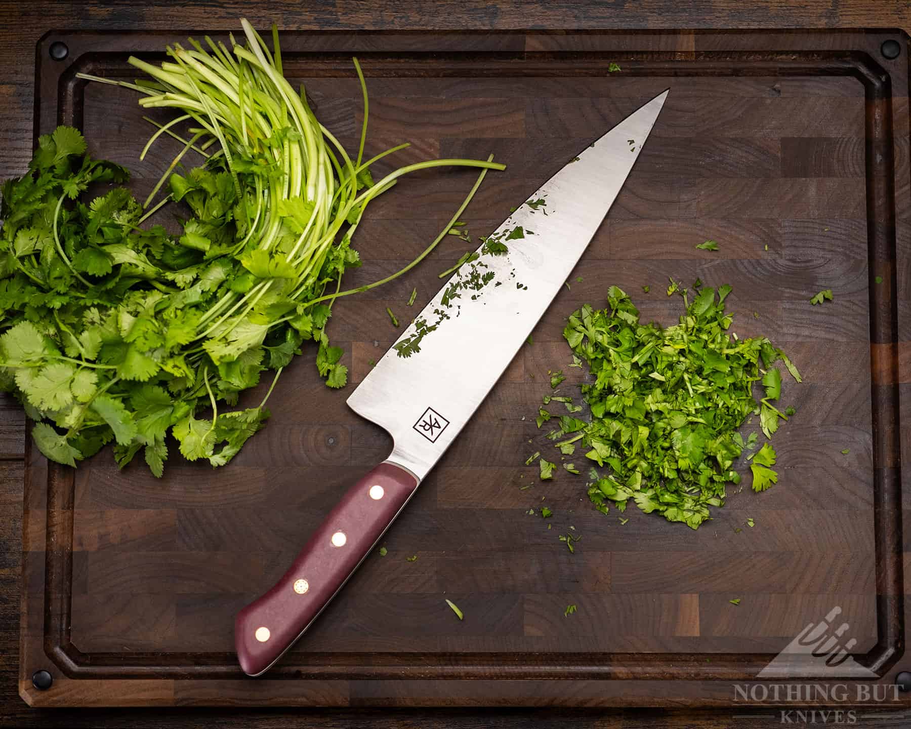 Artisan Revere Chef'S Knife Review - Image 7 The Artisan Rvere chef knife has excellent edge retention due to the hardness and durability of its Elmax steel blade.