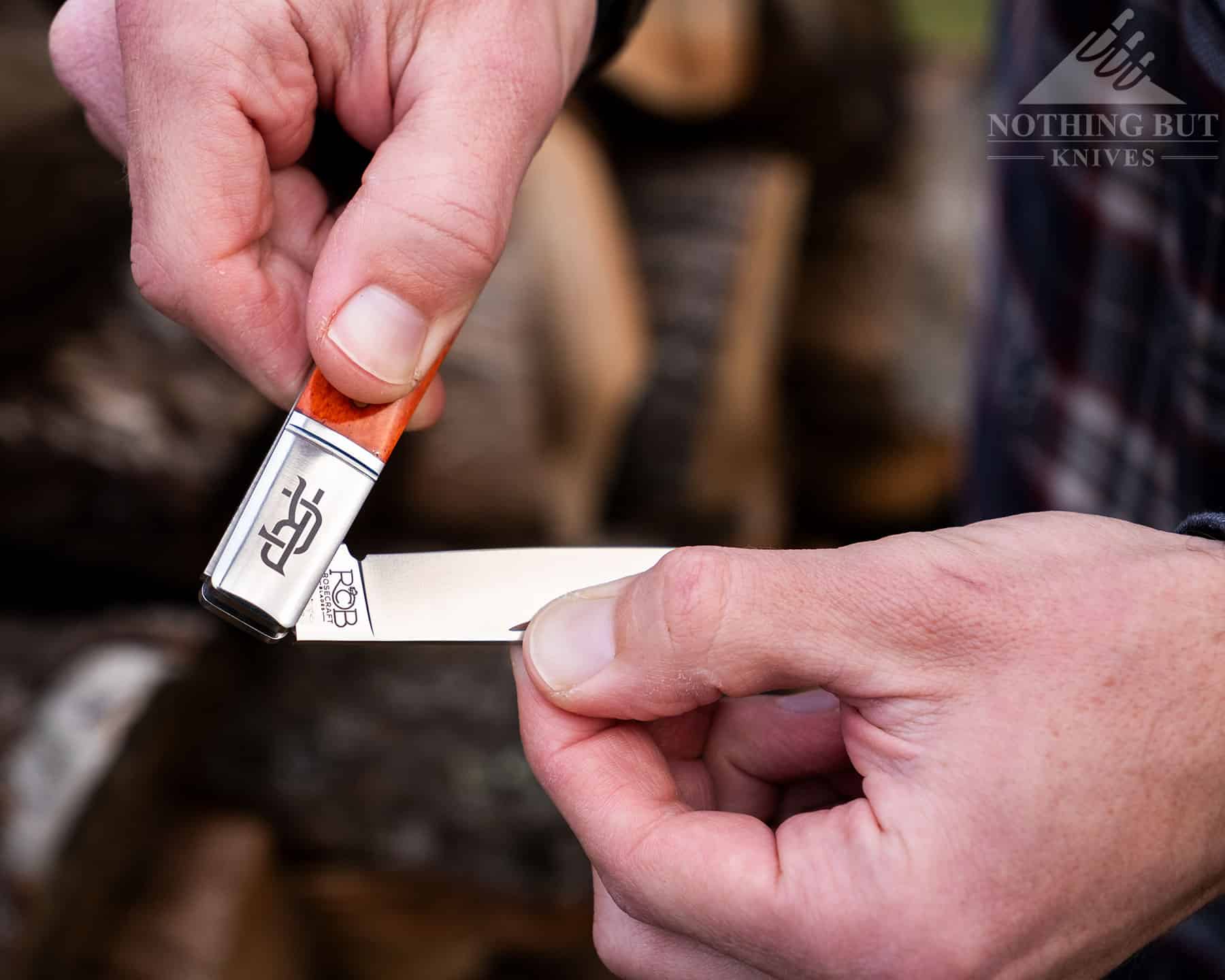 The action of the Beaver Creek Barlow is good, as the blade isn’t going to snap back closed if it slips, but it is even better on the return.