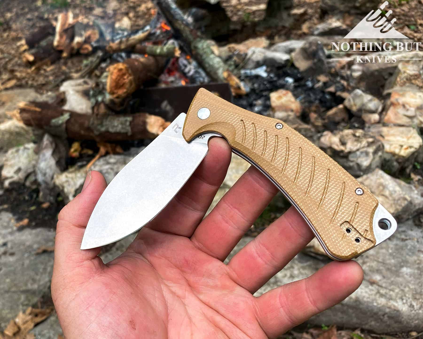 Revo Knives Ness Review - Image 6 The Revo Ness is not great for removing splinters.