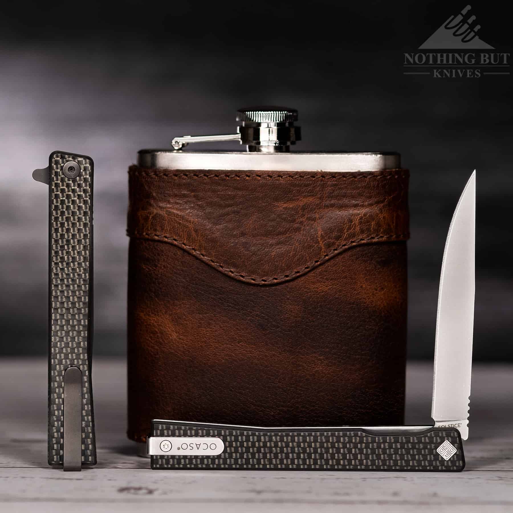 The Ocaso Solstice is the perfect EDC gift for the classy person in your life. 