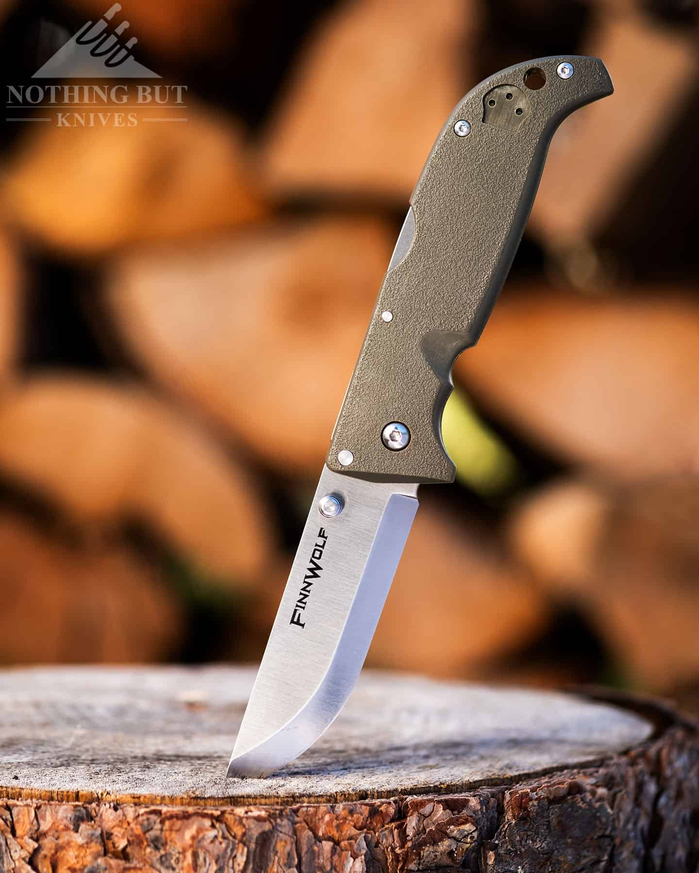 The Cold Steel Finn Wolf is a budget friendly bushcraft style pocket knife that is capable of fixed blade tasks. 