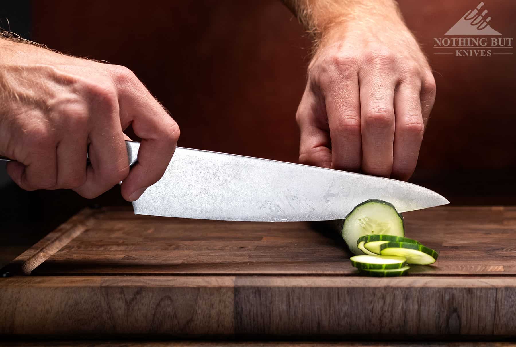 This is where I started to feel fast with the Kanso. Chopping with the top part of the blade, I was able to cut slices pretty rapidly. 