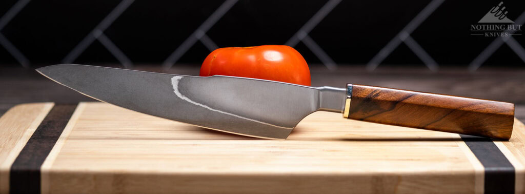 The Xin Cutlery XinCraft chef knife has a distinctive aesthetic similar to the Shun Kanso.