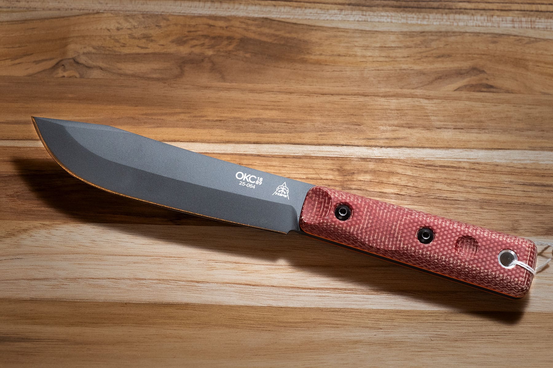An overhead view of the OKC Old Hickory fixed blade by TOPS Knives. 